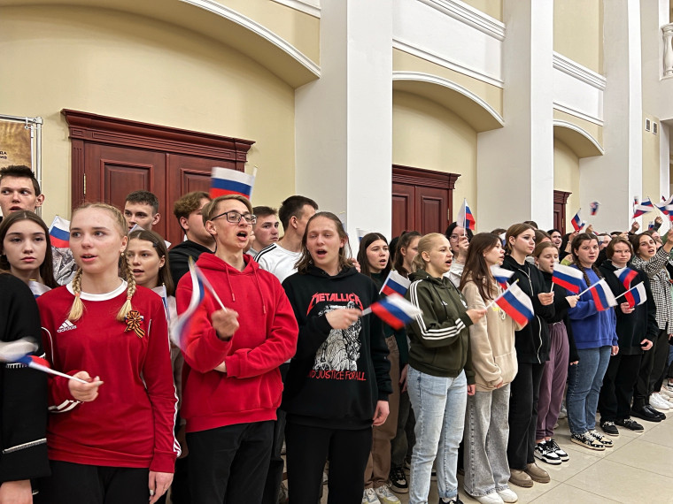 В Краснослободском районе прошёл флешмоб «Нам нужна одна Победа»!.